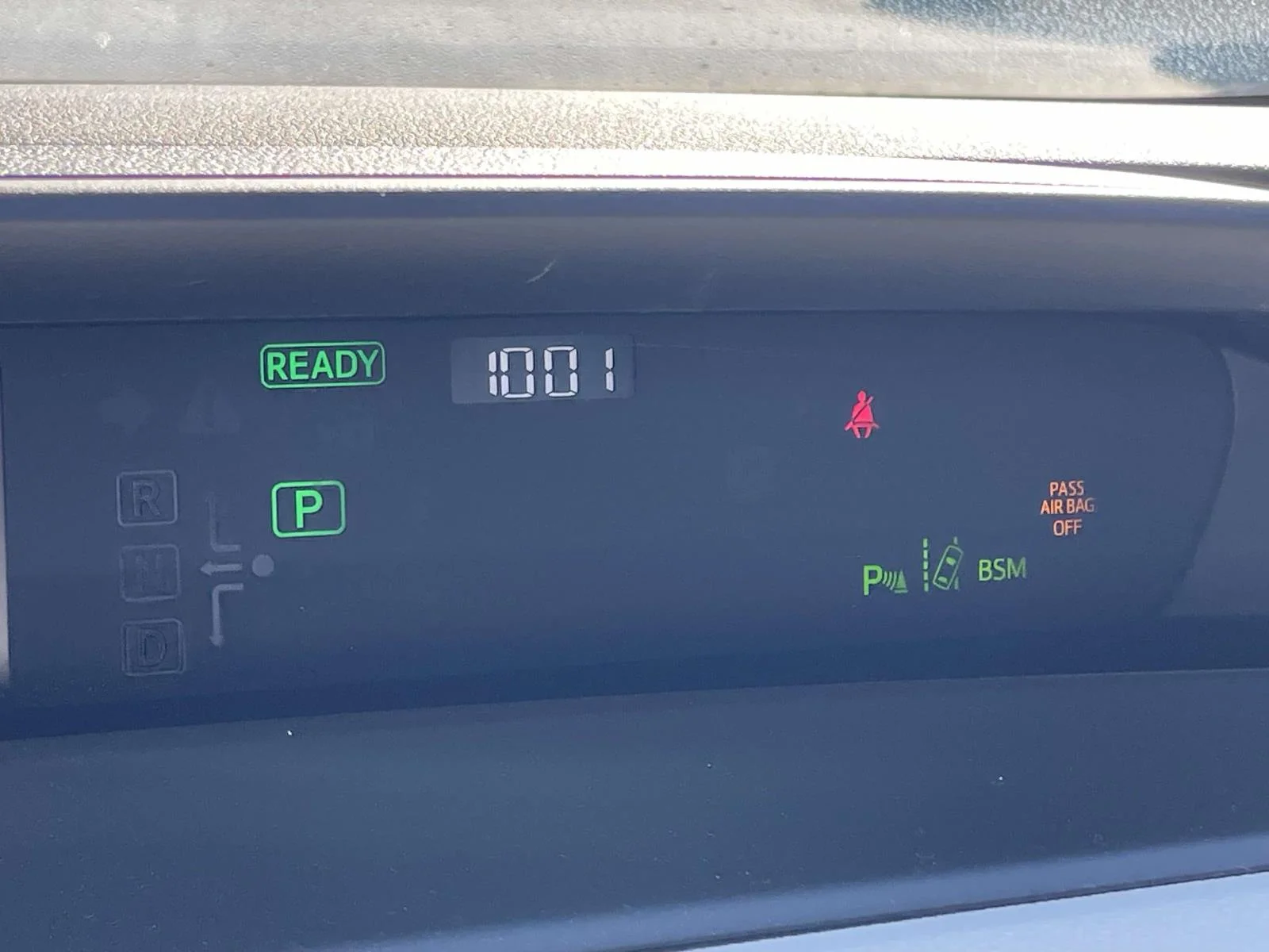 Used 2019 Blizzard Pearl Toyota LE image 15