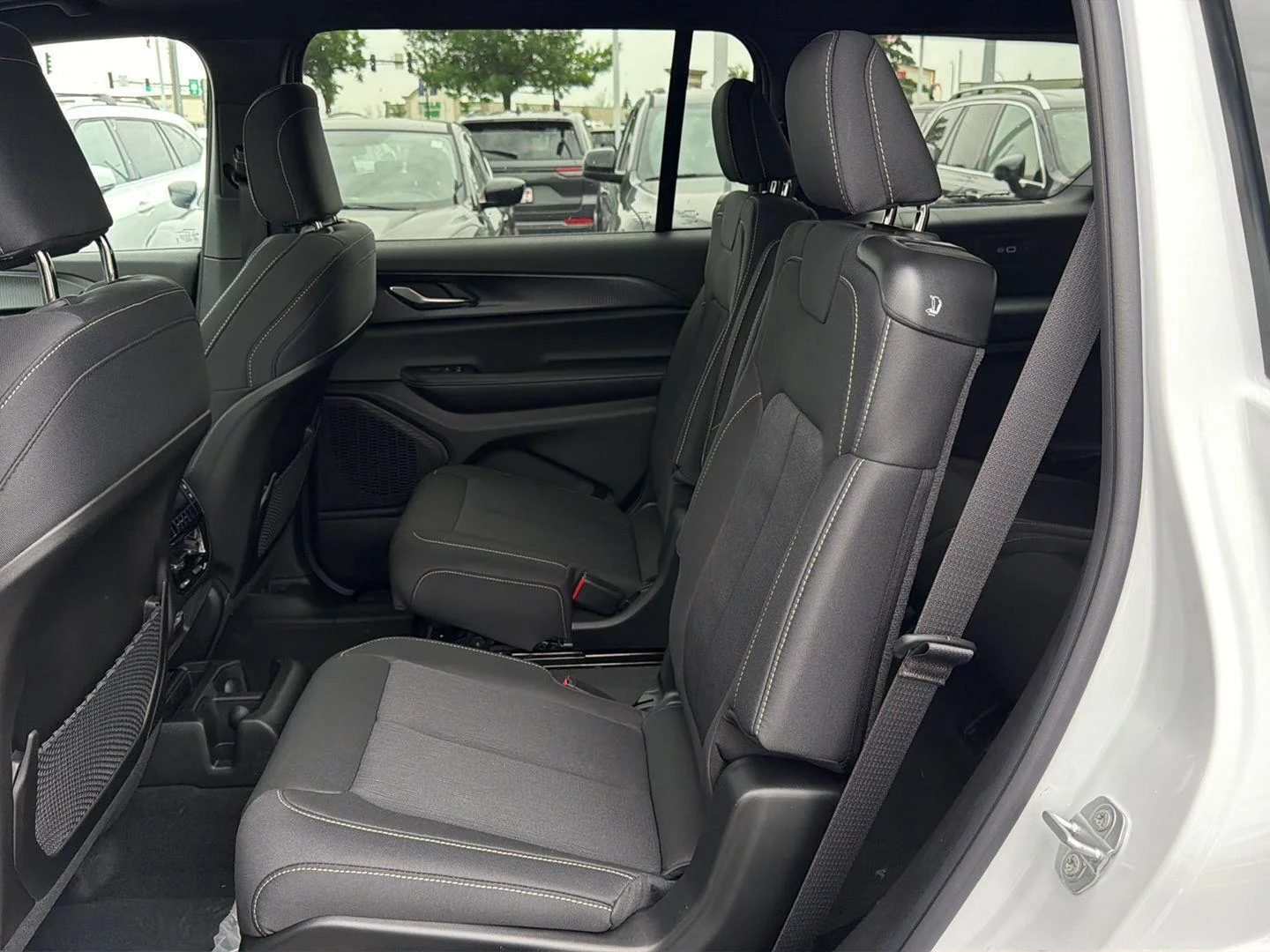 New 2026 Bright White Clearcoat Jeep Laredo X image 19