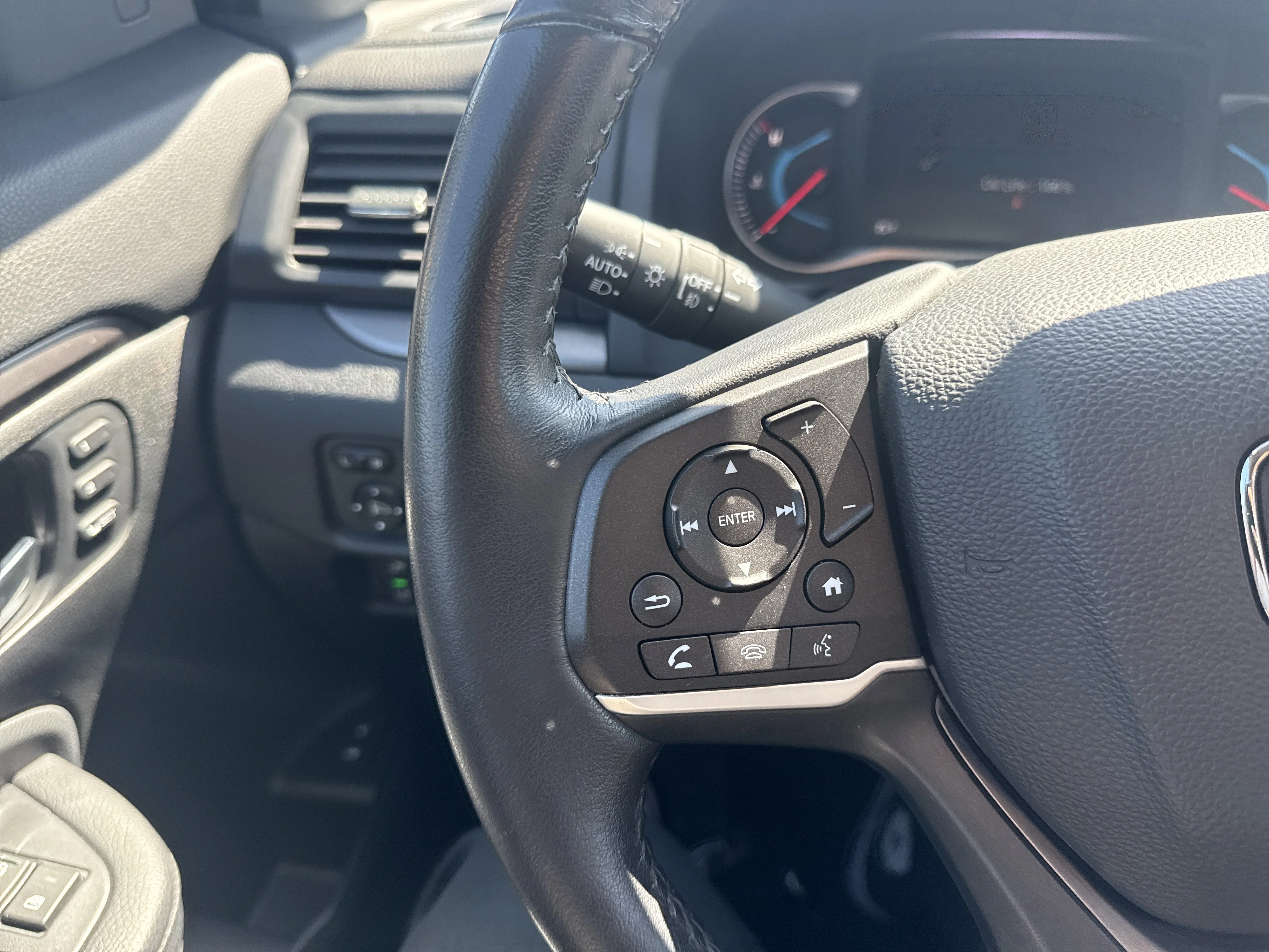 2020 Honda Pilot EX-L - Photo 24