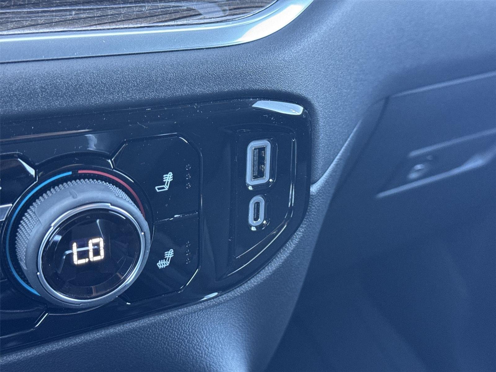 2026 Chevrolet Silverado 1500 RST - Photo 42