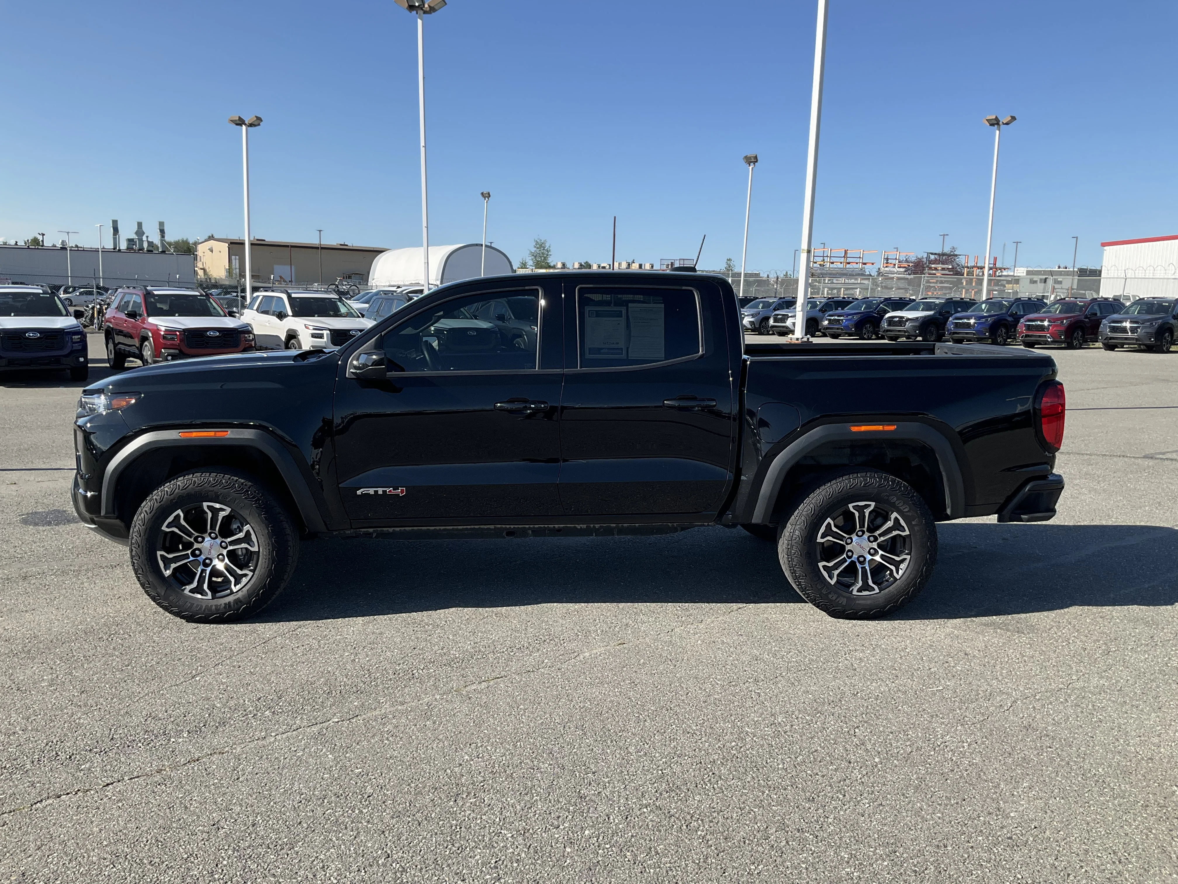 Used 2023 Onyx Black GMC 4WD AT4 image 3