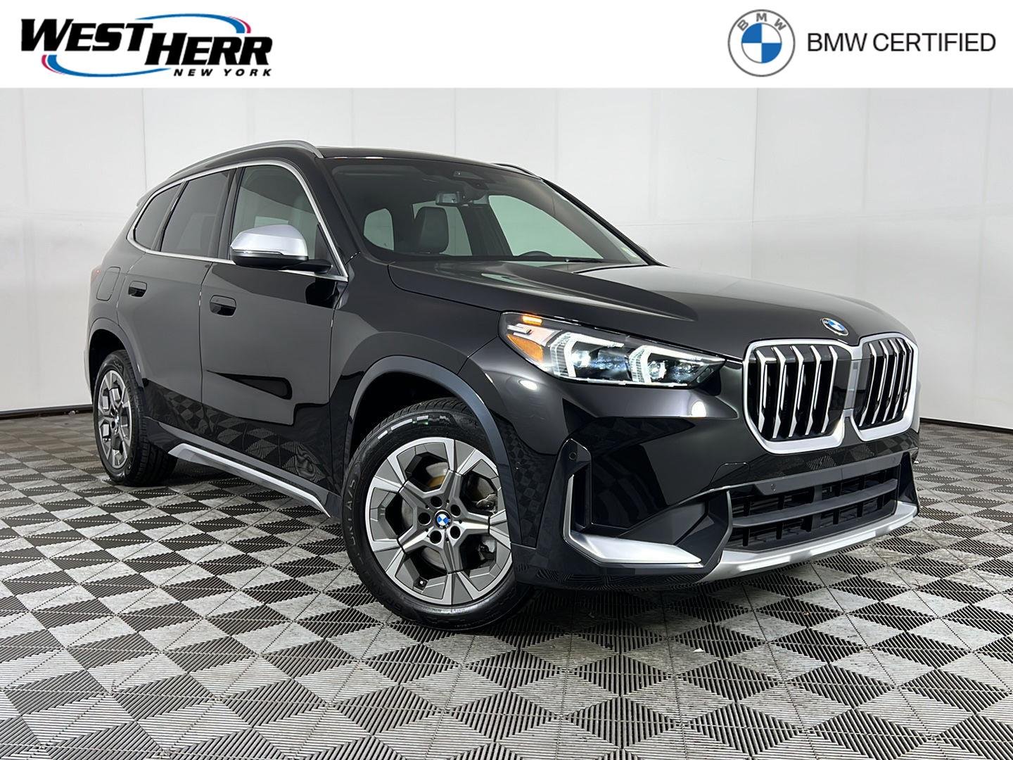 2023 BMW X1 xDrive28i's photo