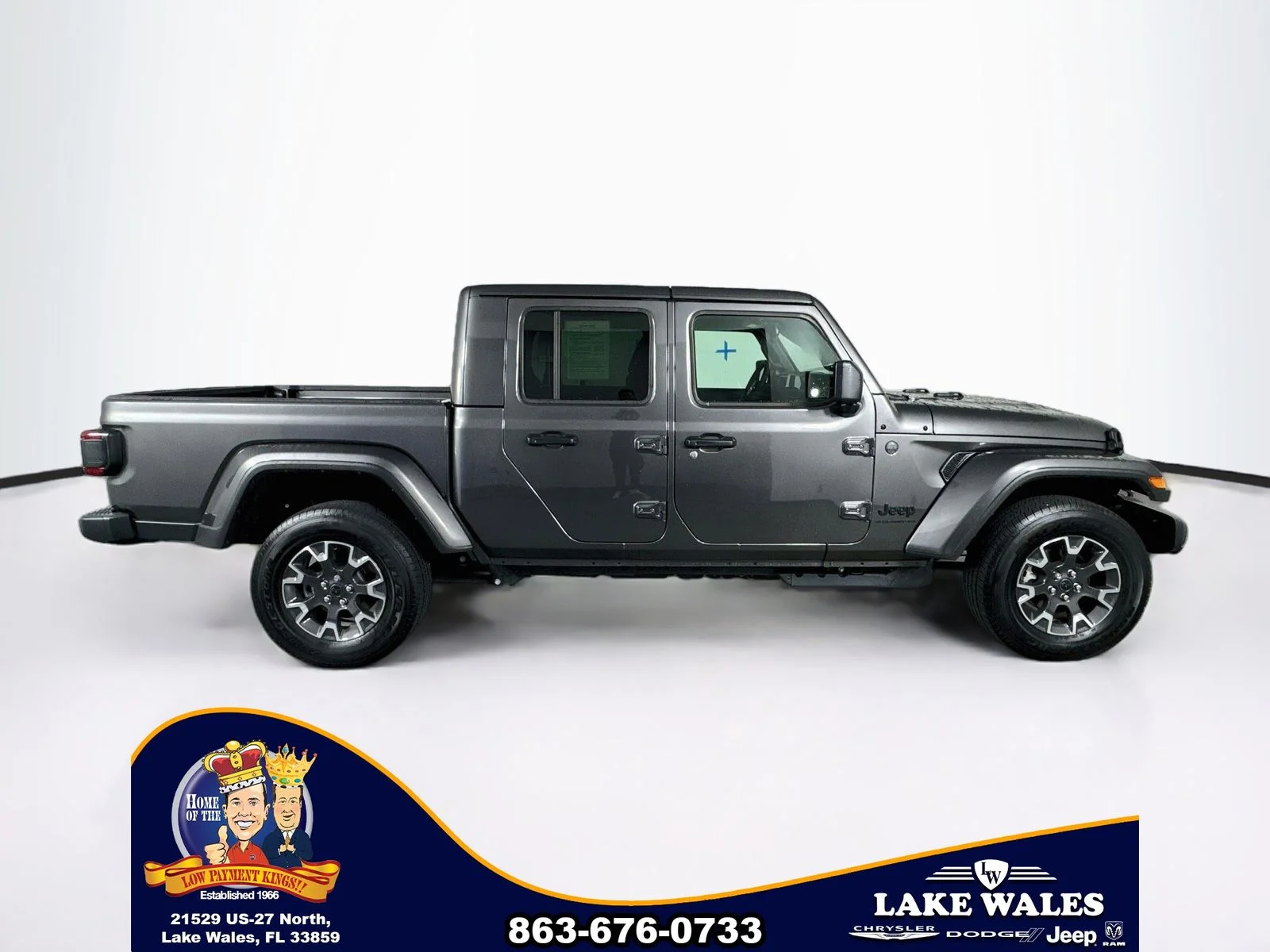 New 2026 Granite Crystal Metallic Clearcoat Jeep  image 8