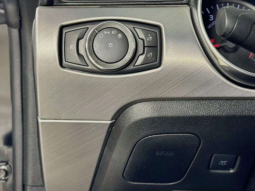 Used 2018 Black Ford GT Premium image 10