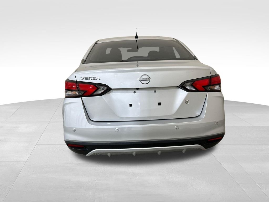 Used 2024 Silver Nissan 1.6 S image 4