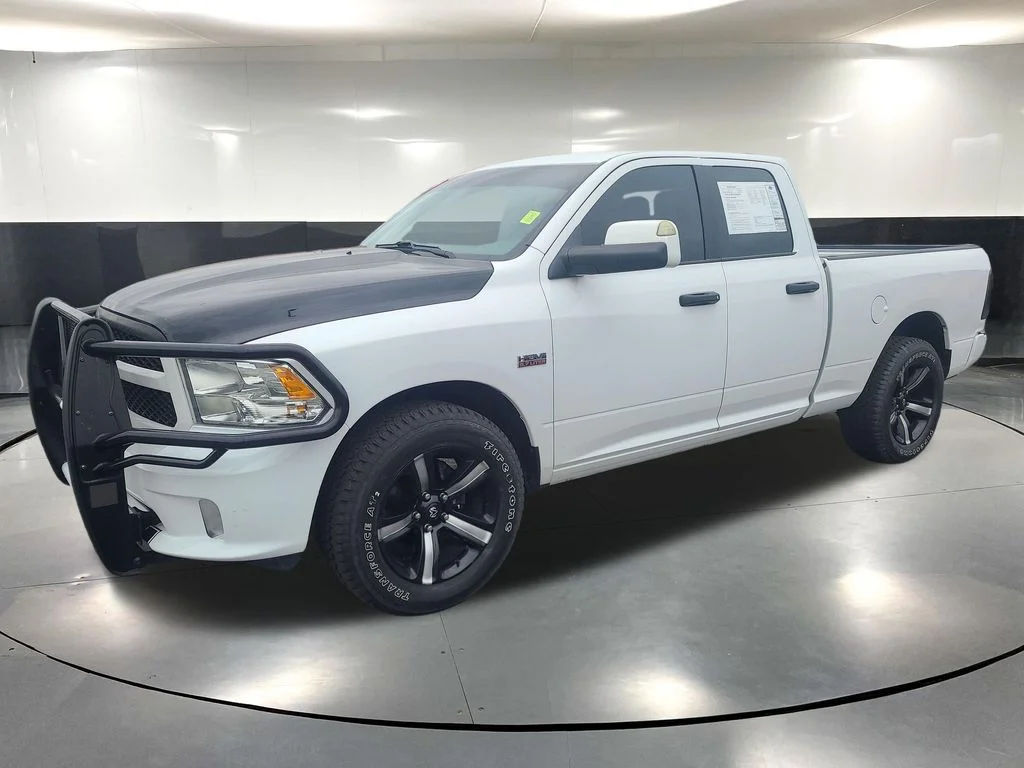 Used 2019 White Ram Express image 12