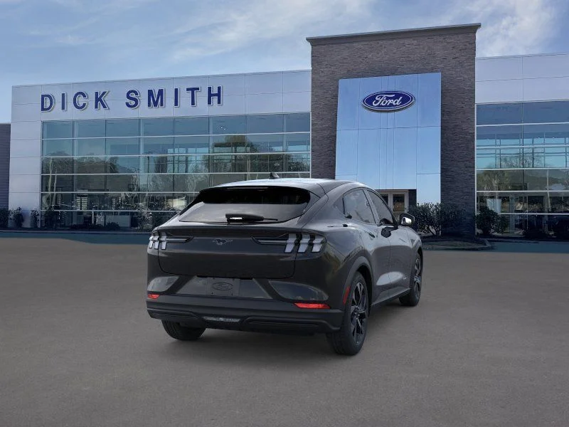 New 2026 Black Ford Select image 8