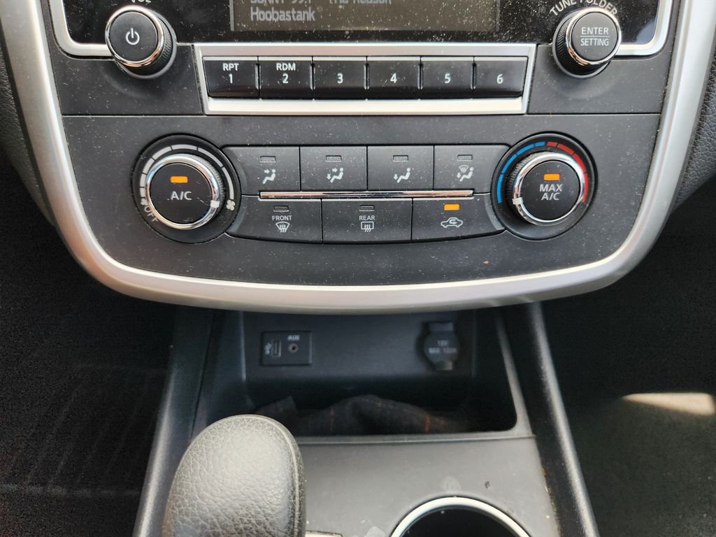 Used 2017 Pearl White Nissan 2.5 S image 19