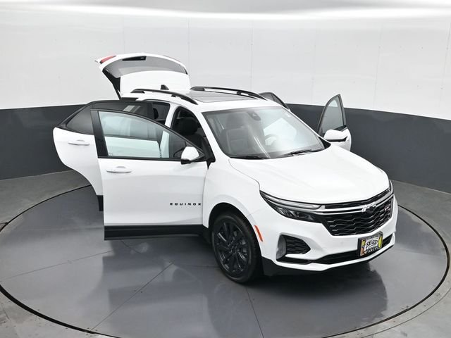 Used 2023 White Chevrolet RS image 29