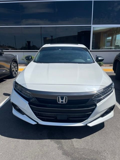 Used 2022  Honda Sport 2.0T image 1