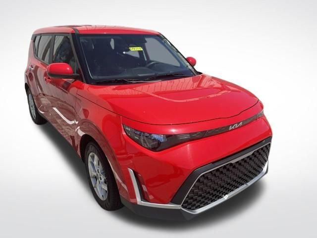 2024 Kia Soul 2.0L LX IVT's photo
