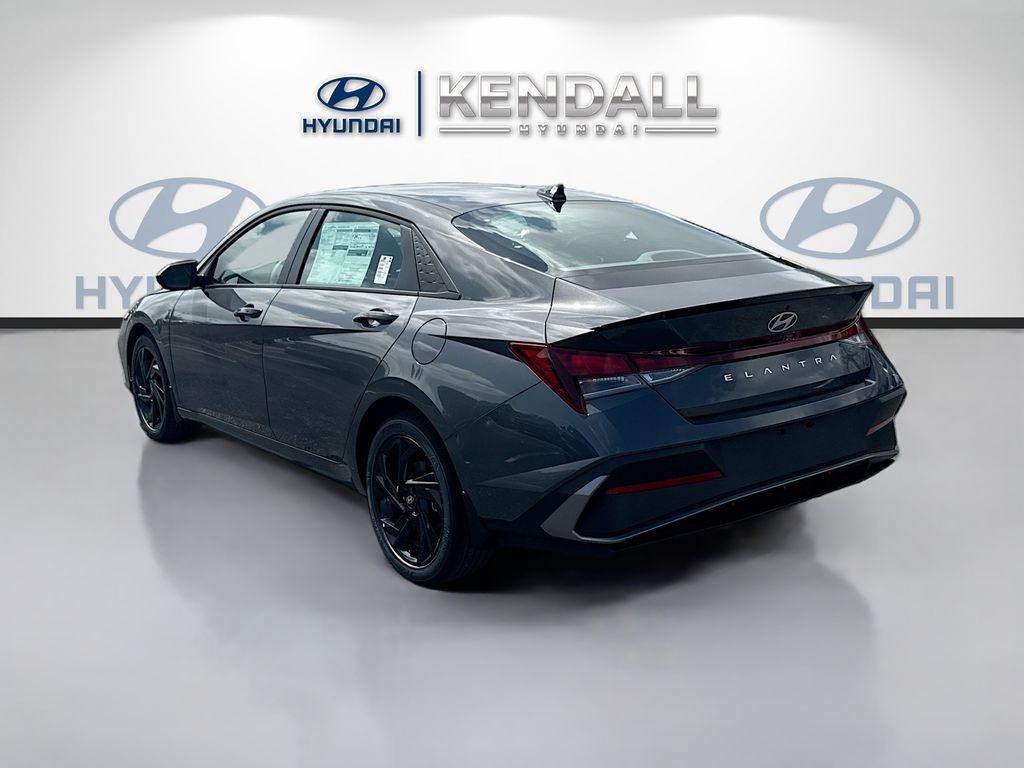 New 2026 Ecotronic Gray Hyundai SEL Sport image 4