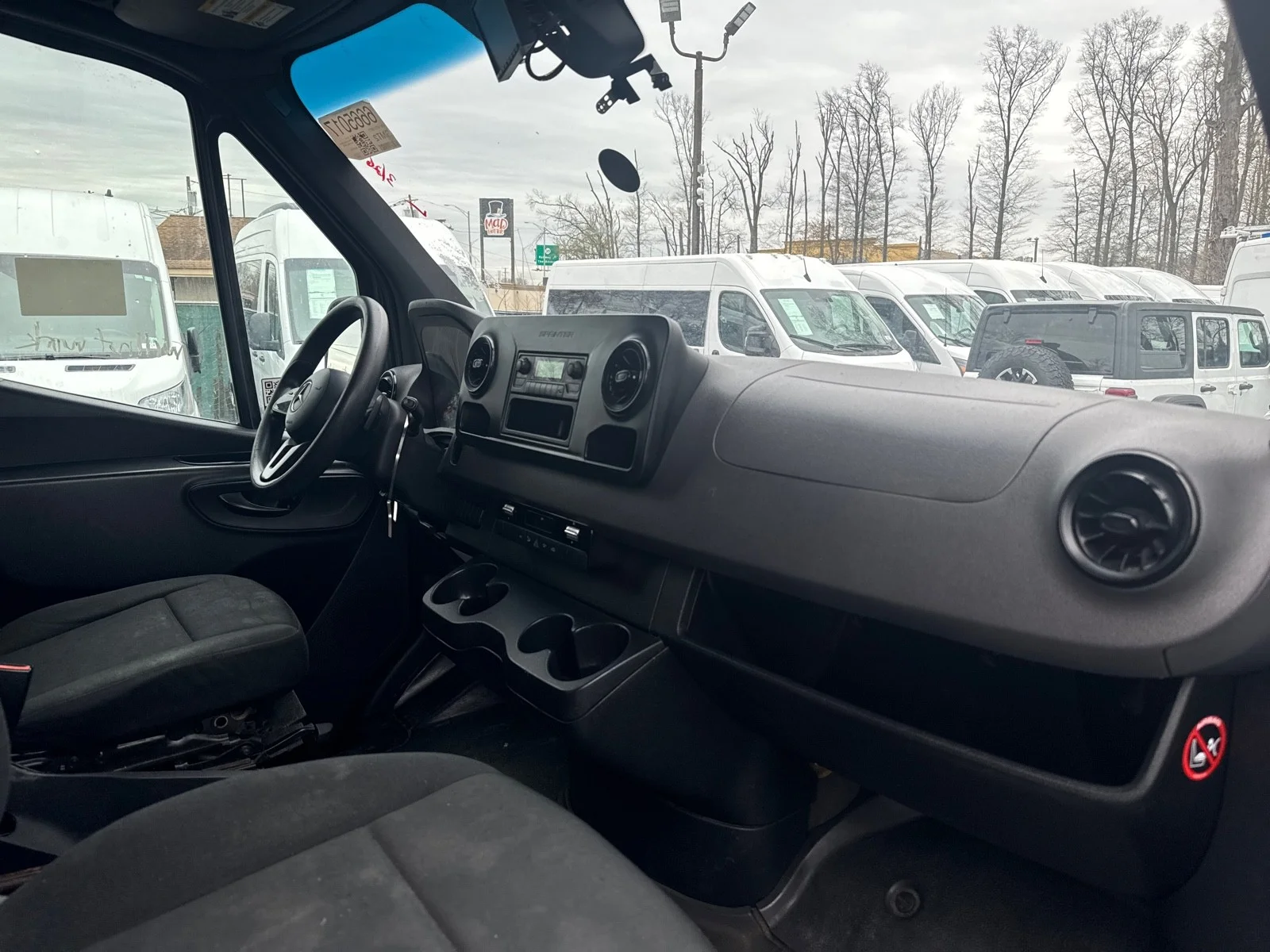 Used 2019 Blue Grey Mercedes-Benz 2500 HR V6 170