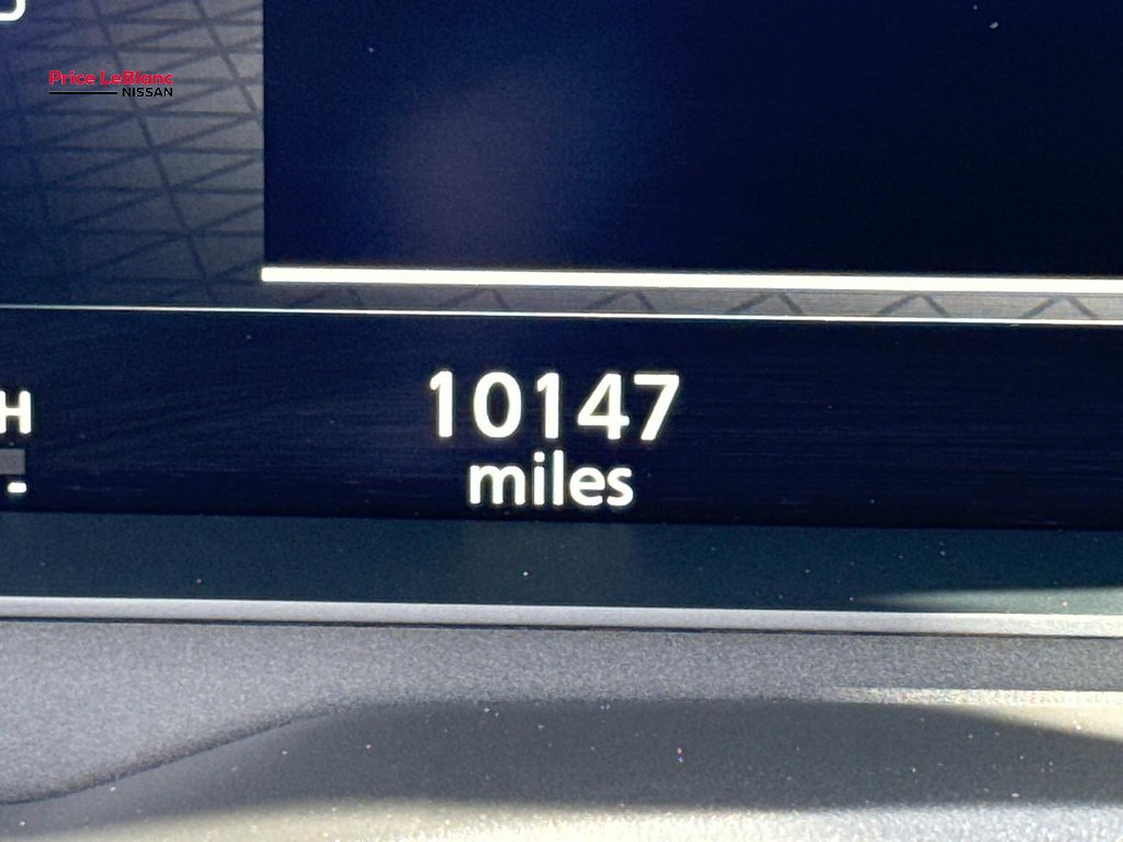 Certified Used 2025 SILVER Nissan SL image 27