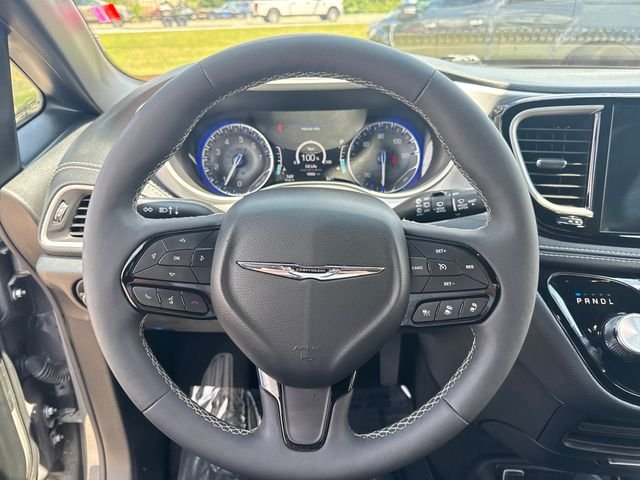 Used 2024 White Chrysler Touring image 16