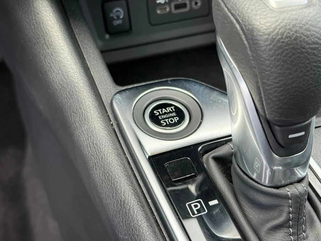 Used 2025 Blue Nissan SV image 26