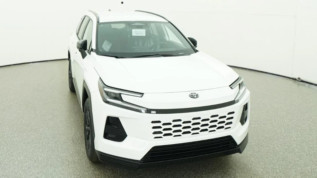New 2026 Ice Cap Toyota SE image 13
