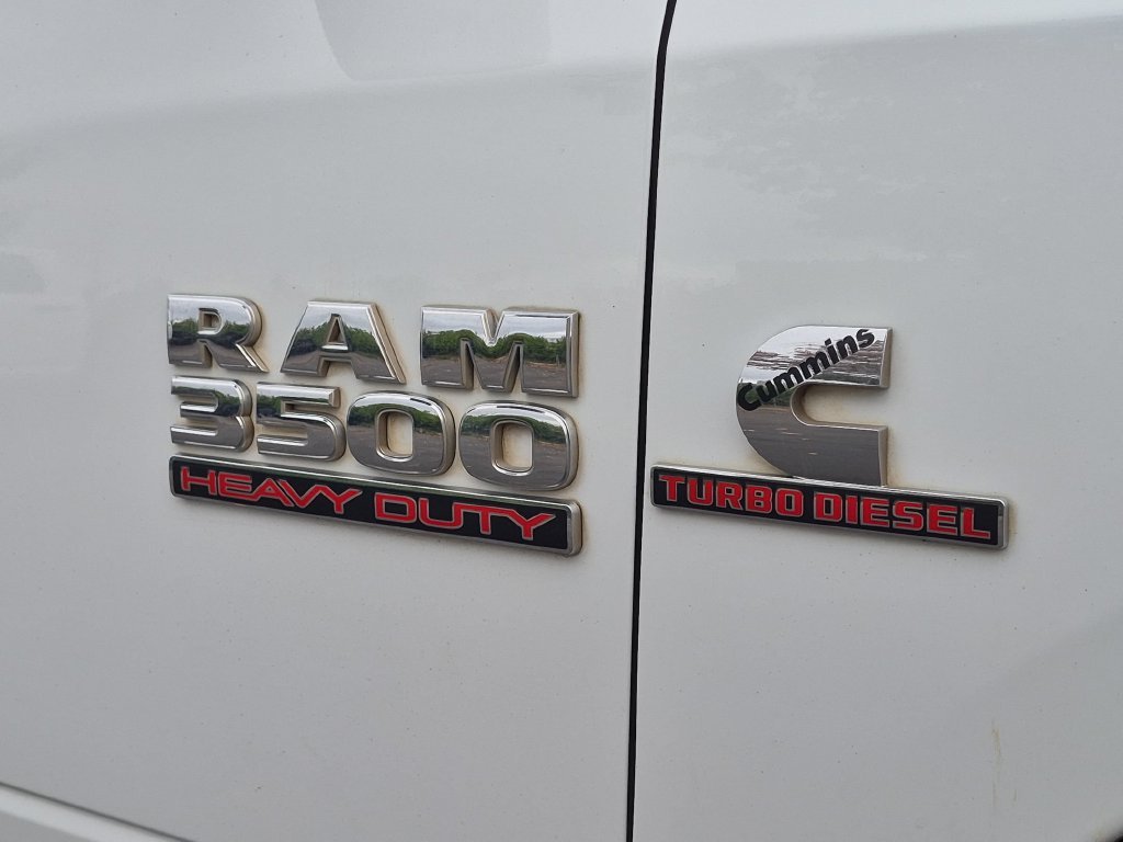 Used 2014 Bright White Clearcoat Ram Tradesman image 26