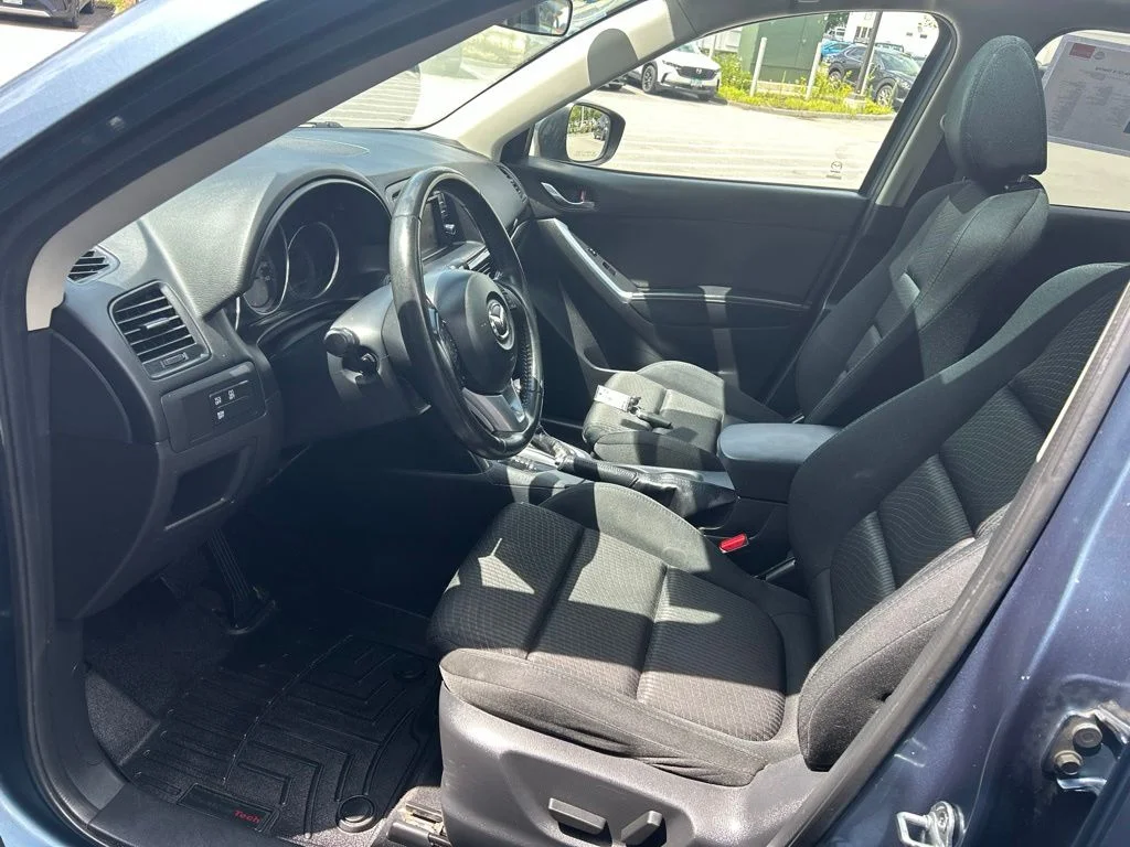 Used 2015 Blue Reflex Mica Mazda Touring image 9