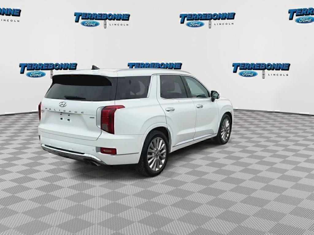 Used 2020 White Hyundai Limited image 8