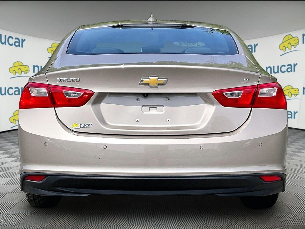 Used 2024 Gray Chevrolet LT image 5