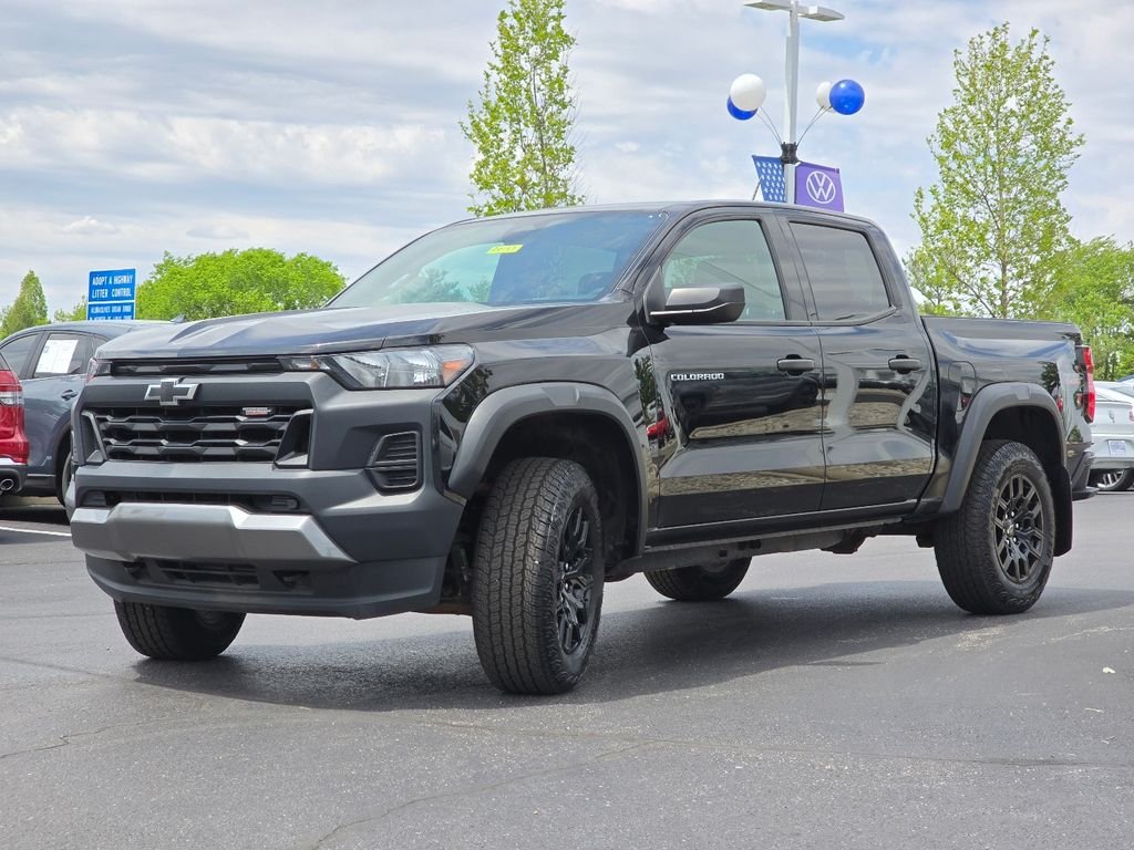 Used 2023 Black Chevrolet Trail Boss image 20