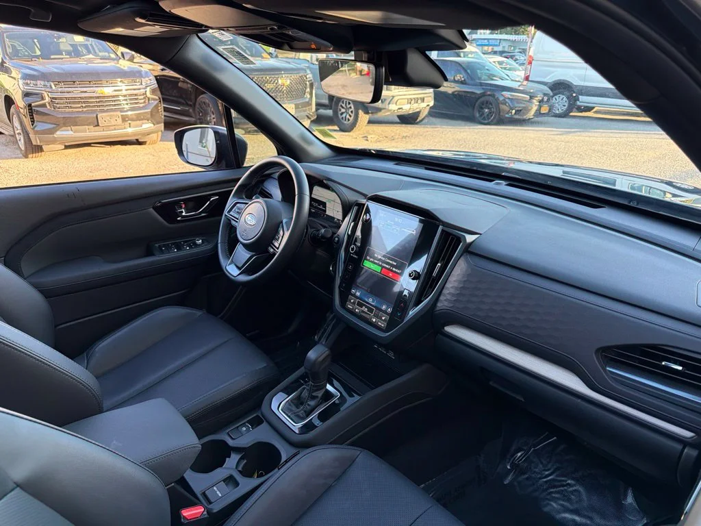 Used 2025 Gray Subaru Limited image 17