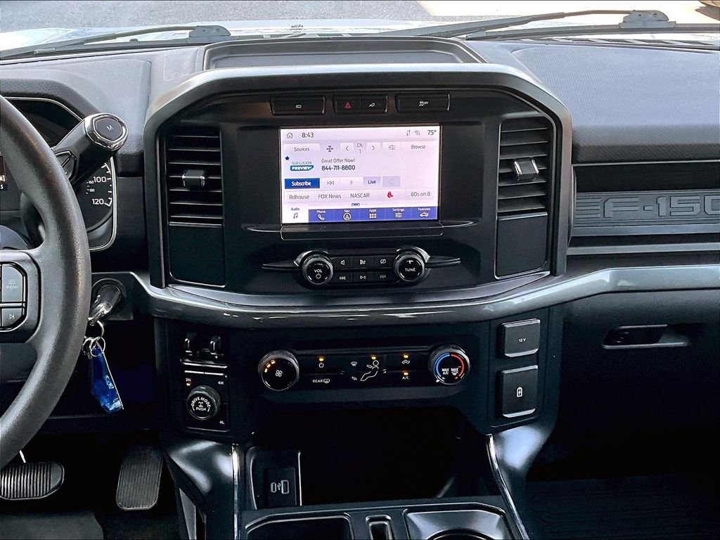 Used 2022 White Metallic Ford XL image 18