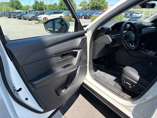 New 2026 Rhodium White Metallic Mazda 2.5 S Preferred AWD image 10