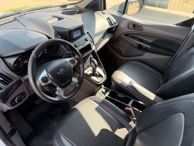 Used 2019 White Ford XL image 12