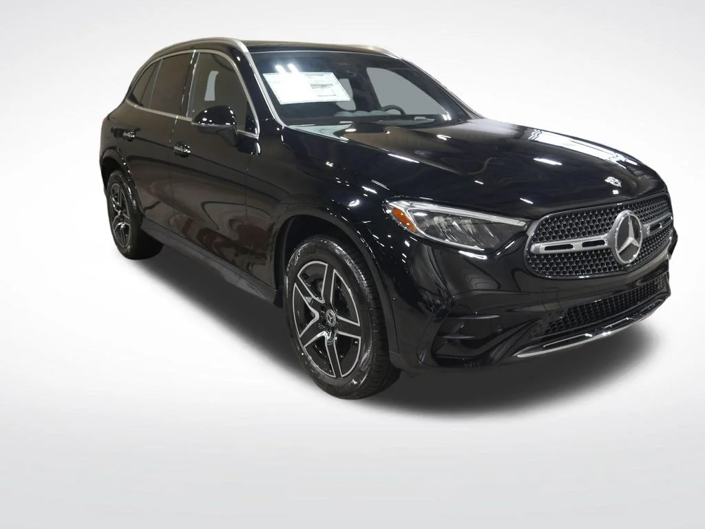 New 2026 Black Mercedes-Benz GLC 300 image 6