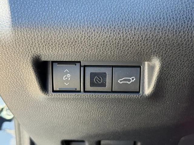 Certified Used 2026 STORM CLOUD Toyota XLE Premium image 21