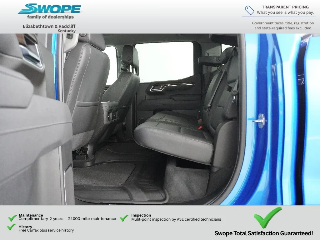 Used 2025 Riptide Blue Metallic Chevrolet RST image 11
