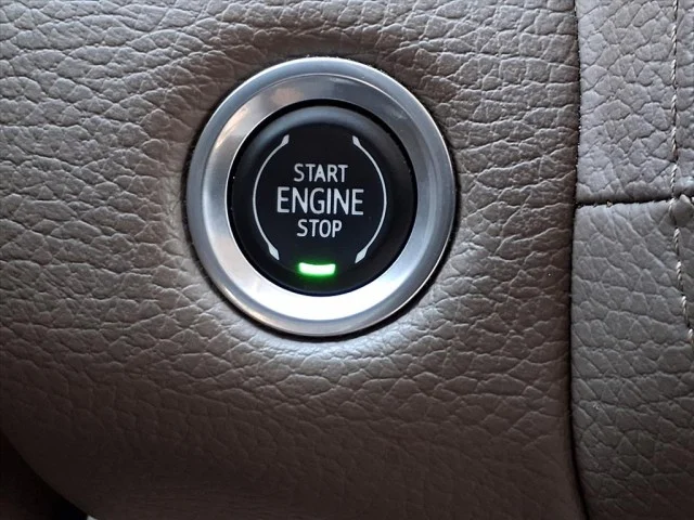 2021 GMC Yukon Denali - Photo 19