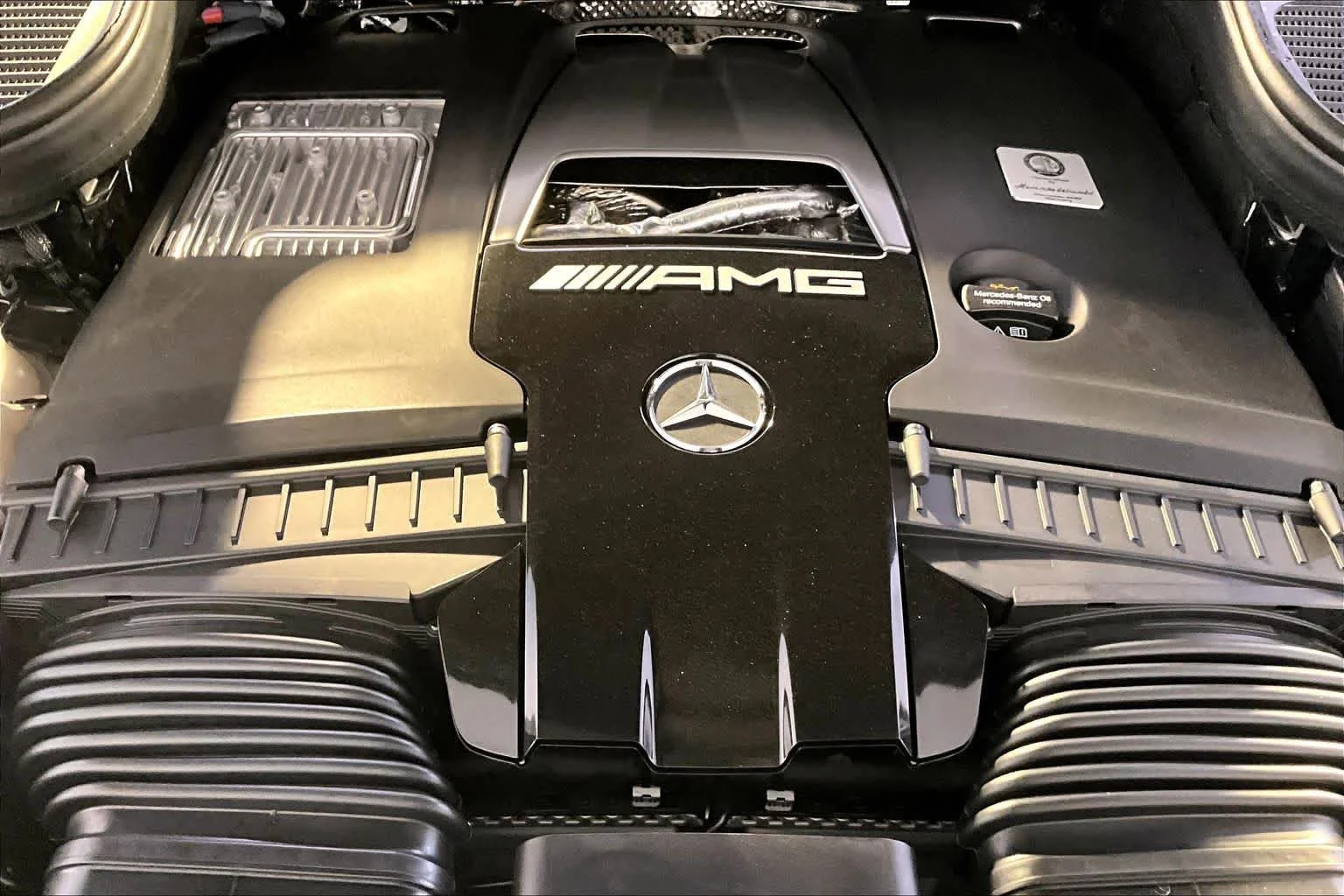 New 2026 MANUFAKTUR Silicon Grey Mercedes-Benz AMG® GLE 63 S image 15