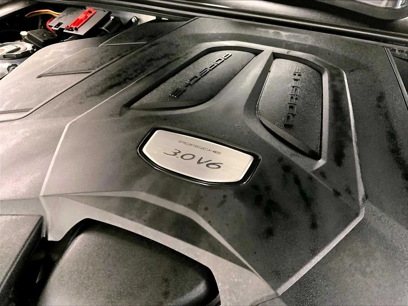 Certified Used 2023 Chromite Black Metallic Porsche  image 33
