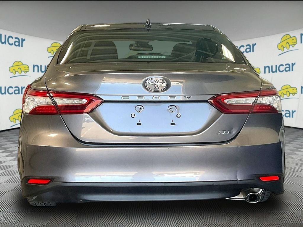 Used 2019 Predawn Gray Mica Toyota XLE image 5