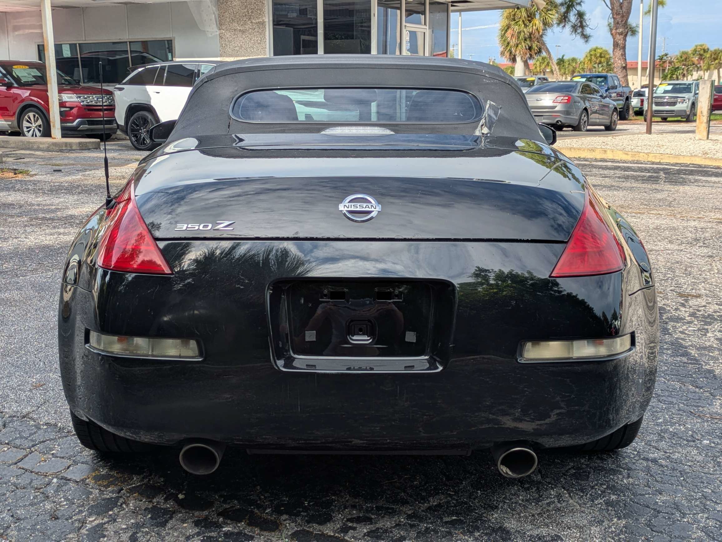Used 2004  Nissan  image 6