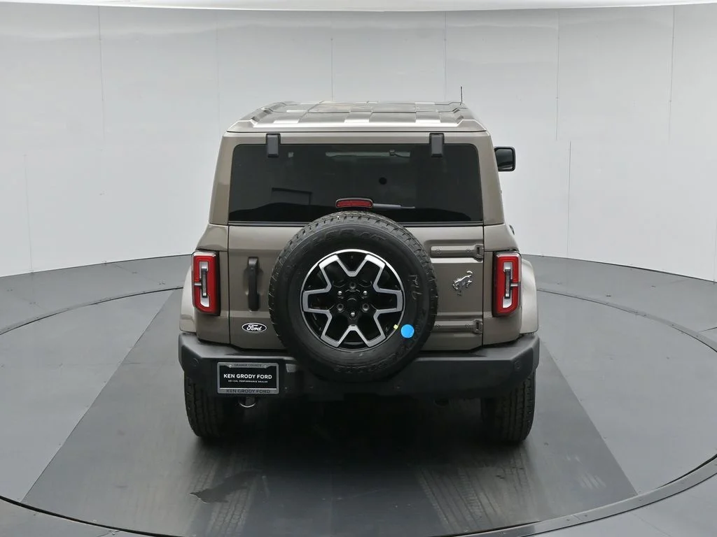 New 2026 Marsh Gray Ford Outer Banks image 37