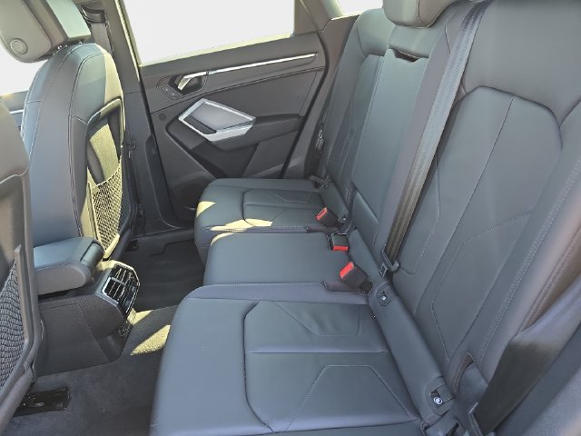 Used 2023 Gray Audi Premium Plus image 17