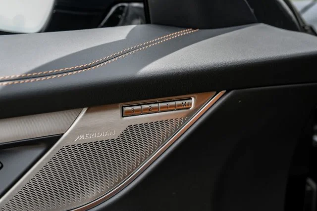 2026 Jaguar F-Pace R-Dynamic S - Photo 52
