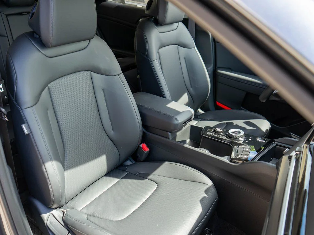 2025 Kia Sportage EX Hybrid - Photo 9