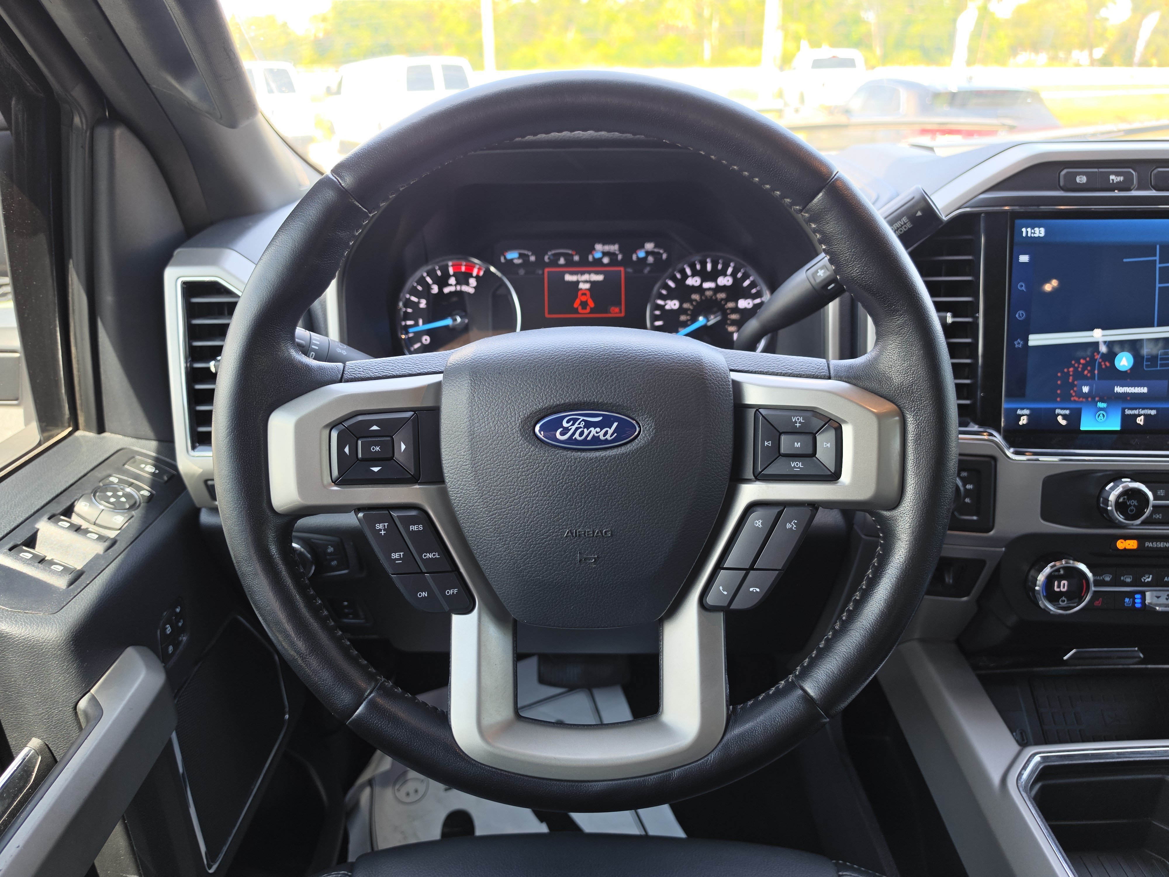 Used 2022 Black Metallic Ford LARIAT image 20