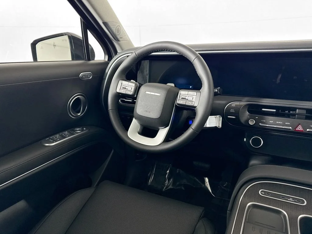 New 2026 Black Hyundai Limited image 8