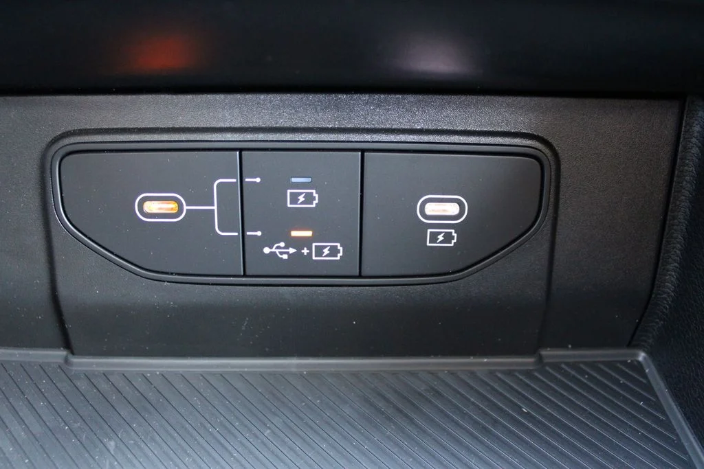 New 2026 White Kia LX image 27