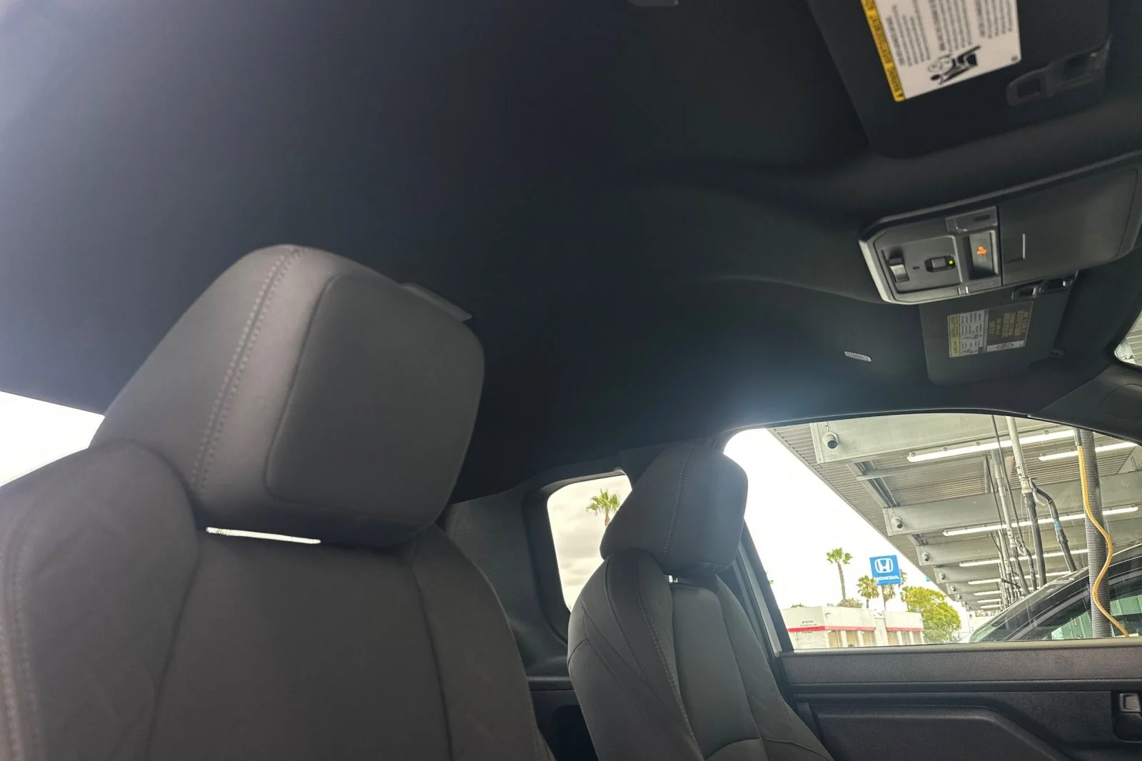 Certified Used 2025 Ice Cap Toyota SR image 13