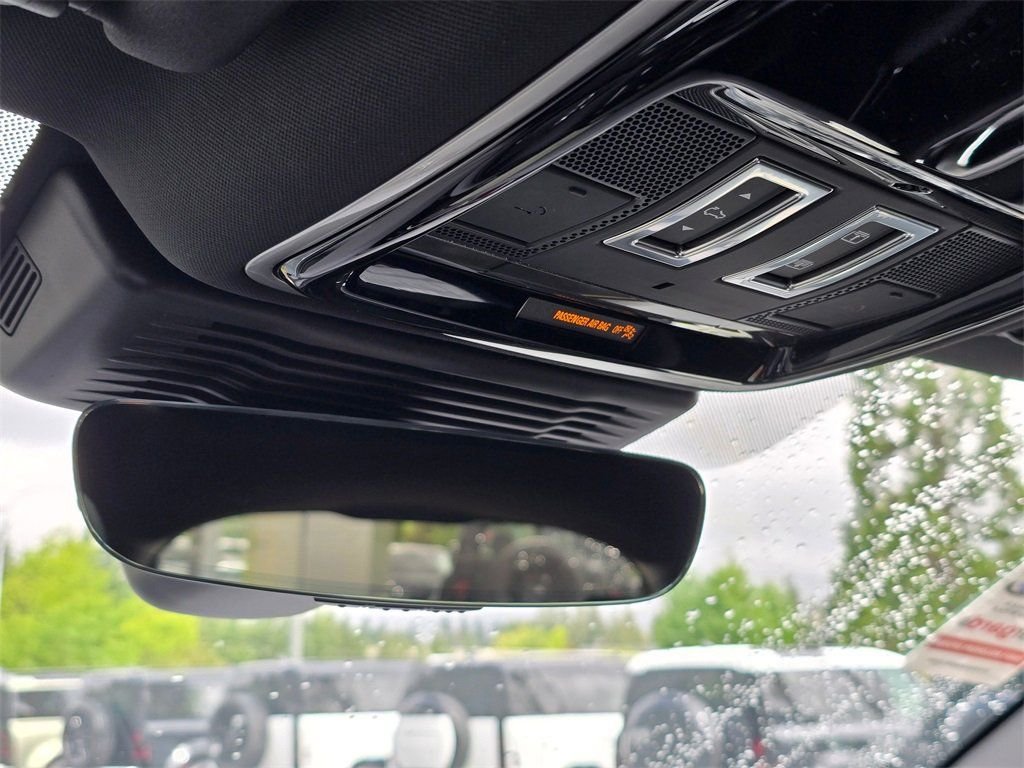2026 Land Rover Range Rover Velar Dynamic SE - Photo 16