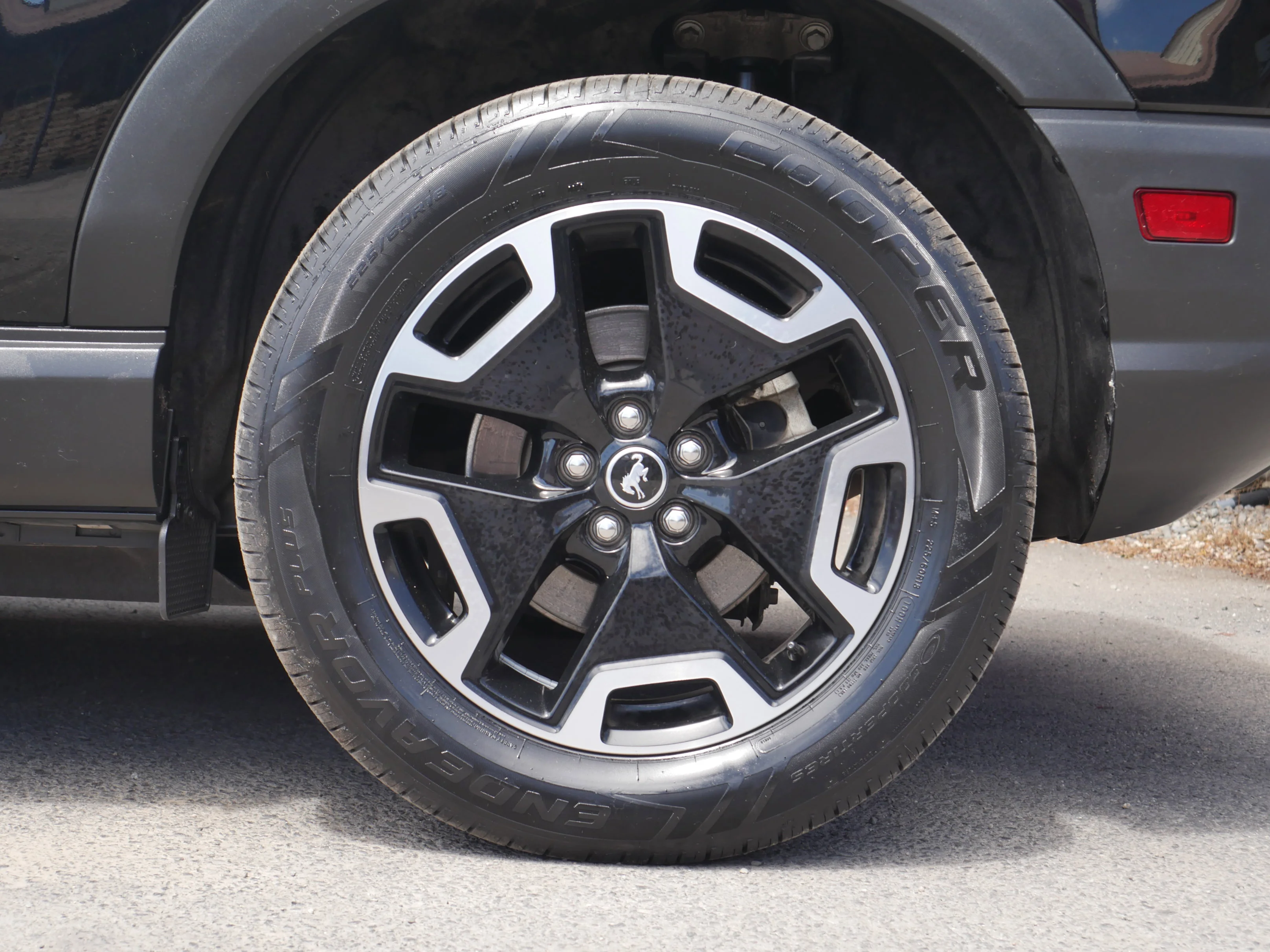 Certified Used 2023 Shadow Black Ford Outer Banks image 19