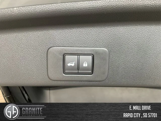 2025 Nissan Murano SL - Photo 14