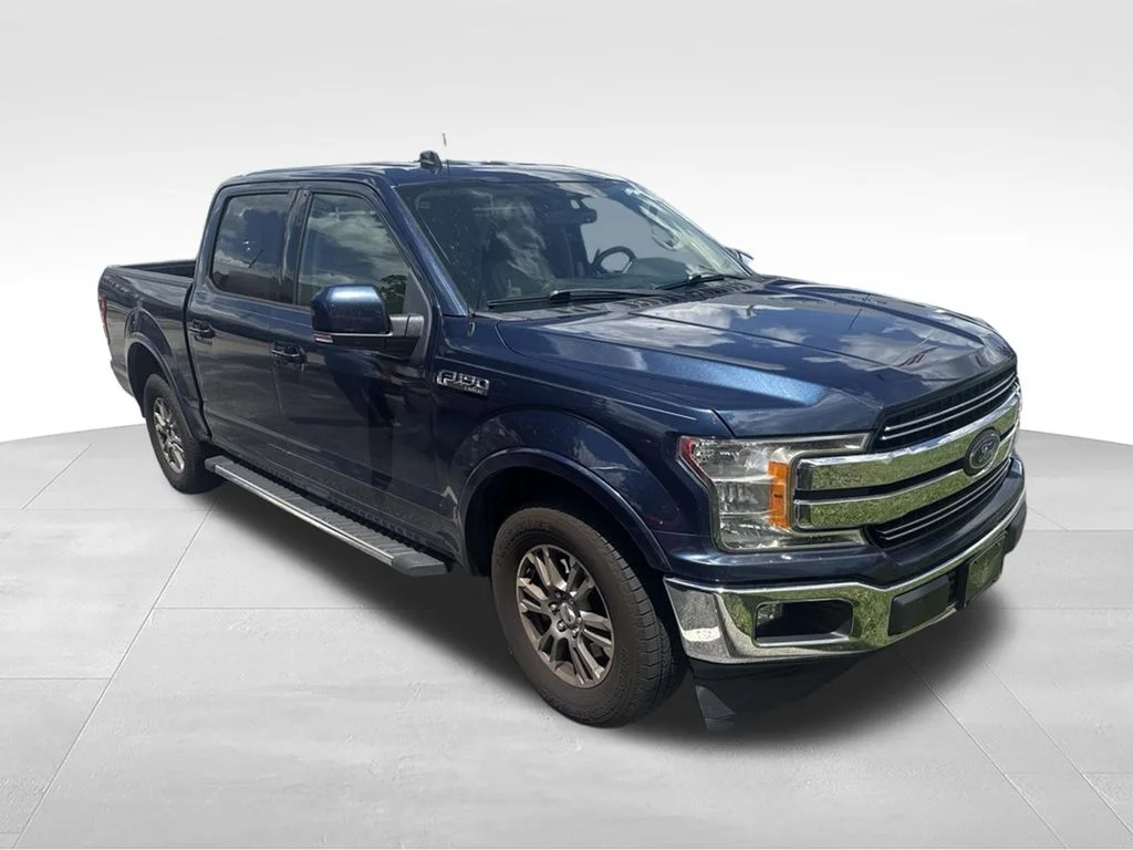 Used 2019 Blue Ford Lariat image 3
